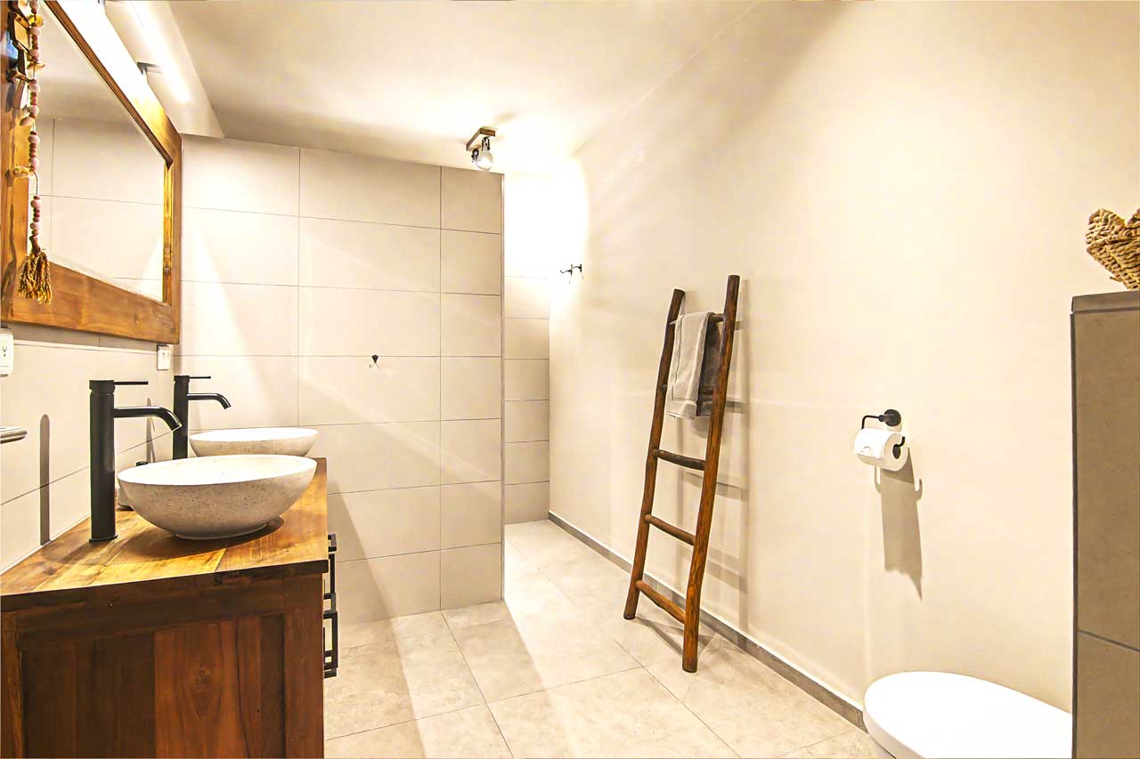 Amaya appartement 2 Badkamer